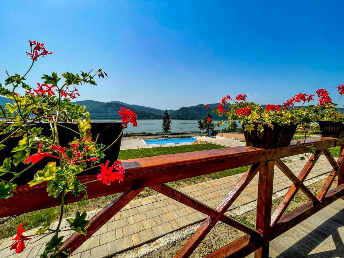Pensiunea Balkan Gornea Dış mekan fotoğraf